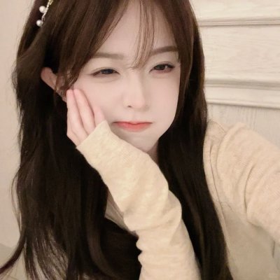 清秀俏佳人